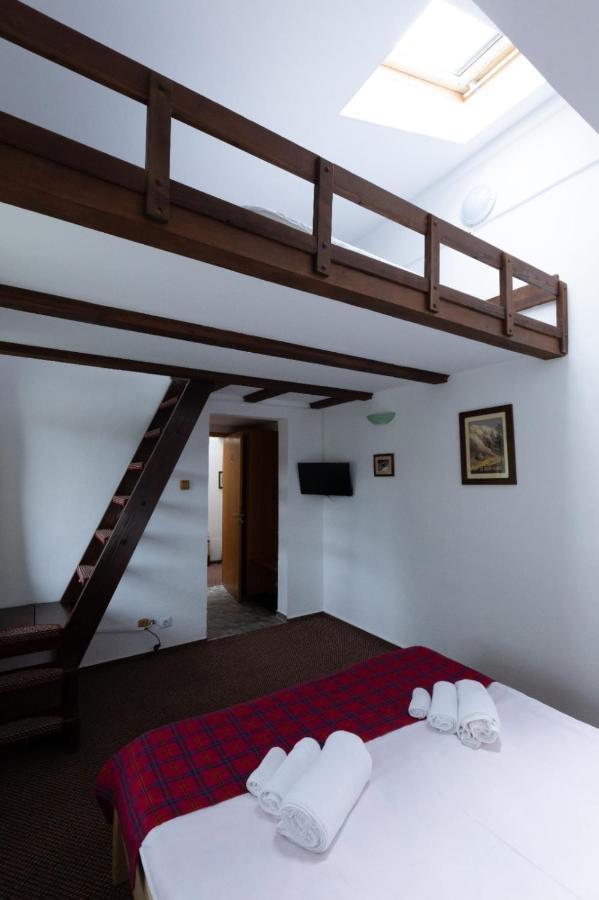 Hotel Club Rossignol Poiana Brasov Exterior foto